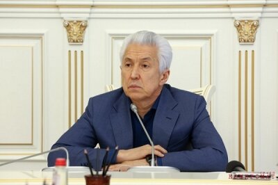 Глава Дагестана Васильев не экономит на депутатах