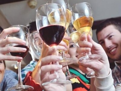Исследователи опровергли мнение о пользе небольших доз алкоголя